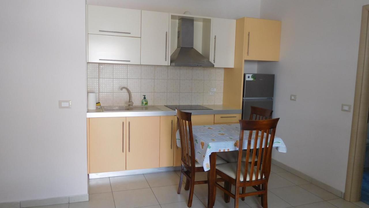 Apartment Urania_1 Sarande Exterior photo
